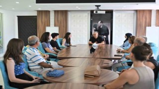 Antalyada üniversiteli gençler ödüllendirildi