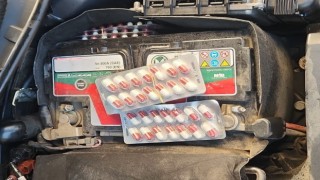 Araç ateş edilerek durduruldu, yakalanan 2 şüpheli tutuklandı