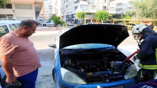 Aracının yanışını çaresiz gözlerle izledi
