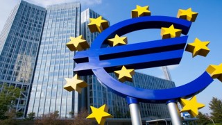Avrupa Merkez Bankası Faiz Oranlarını Yeniden İndirdi