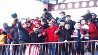 Ayvalıklı 10lardan sitem