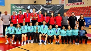 Badmintonda “Büyükler Türkiye Şampiyonu” Erzincan oldu