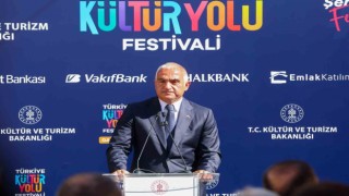 Bakan Ersoy: Türkiye, dünyada turizm konusunda ilk 5te yer almaktadır”