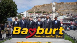 Bakan Güler, esnafı ziyaret etti