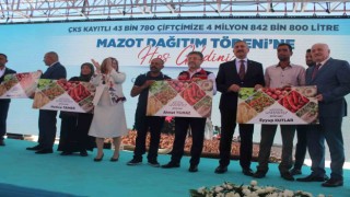 Bakan Yumaklı, Gaziantepte çiftçiye mazot desteği programına katıldı