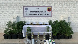 Balıkesirin 10 ilçesinde kaçakçılık operasyonu
