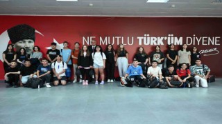 Başkan Bakkalcıoğlu öğrencileri kampa uğurladı