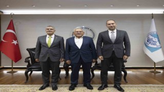 Başkan Büyükkılıça Niğde Valisi ve Belediye Başkanı ile Mehmetçik Vakfı müdüründen ziyaret