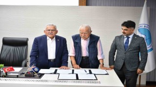 Başkan Büyükkılıçın ağabeyi 30 milyon TLlik Alzheimer Projesinin yapımını üstlendi