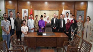 Başkan Çetinkaya Malezyalı heyeti kabul etti