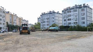 Başkan Demirçalıdan Yüreğire yeni spor tesisi