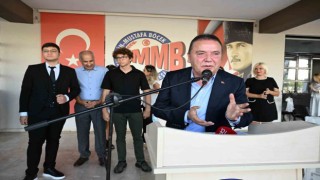 Başkan Muhittin Böcek, yeni eğitim-öğretim yılını Muhittin-Mustafa Böcek Anadolu Lisesinde açtı