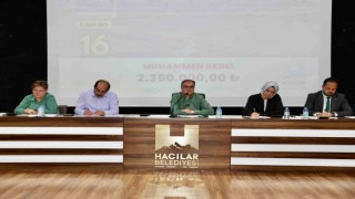 Başkan Özdoğan, “Esnafımıza modern mekanlar sunduk”
