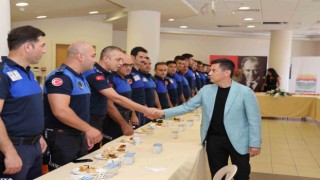 Başkan Ünlü zabıta personeli ile buluştu