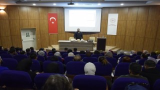 Bayburtta sağlık çalışanlarına yaşam destek eğitimi verildi