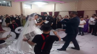 Beybur ve Bilmez ailelerinin mutlu günü