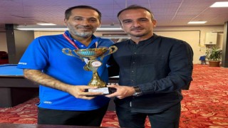 Bilardoda şampiyon Baha Alptekin oldu