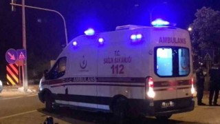 Bilecikte kontrolden çıkan motosiklet duvara çarparak durabildi, sürücüsü yaralandı