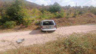 Bilecikte otomobil şarampole devrildi: 3 yaralı