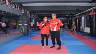 Bitlisli milli sporcu Özlem Melek Korkmaz, dünya şampiyonu oldu
