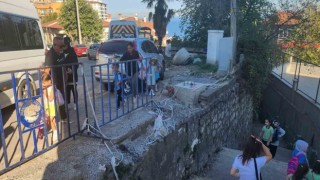 Bozuk altyapı ilkokul öğrencilerinin korkulu rüyası oldu