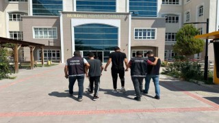 Burdurda ormanlık alanda üzerlerinde uyuşturucu madde ile yakalanan 2 kişi tutuklandı