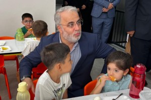Burhan İşliyen Osmaniye’de 4-6 Yaş Kuran Kursu’nu Ziyaret Etti