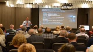 Bursa Business Schoolda ‘Dijital zirve