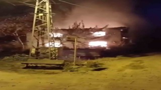 Bursada korkutan yangın : Alevler geceyi aydınlattı