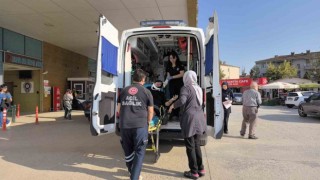 Bursada minibüs bisiklete çarptı: 2 yaralı
