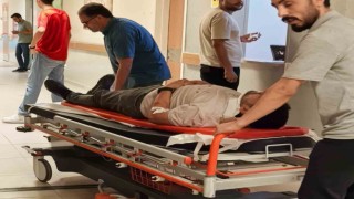 Bursada otomobil kamyona çarptı: 1i ağır 2 yaralı