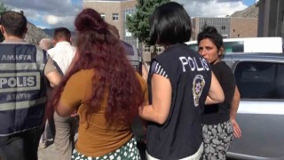 Çaldıkları paralar pamuk dolu yastıktan çıkan pişkin hırsız gazeteciye böyle cevap verdi: ‘Belki seni de soyarız