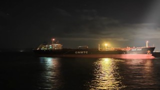 Çanakkale Boğazından geçen tanker makine arızası yaptı