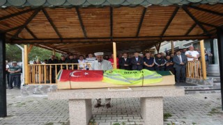 Cansız bedeni 17 gün sonra bulunan kaptan son yolculuğuna uğurlandı