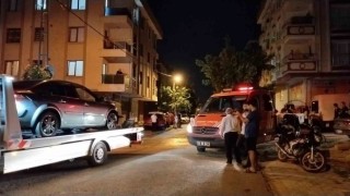 Çekmeköyde çarpışan iki araçtan birisi yandı