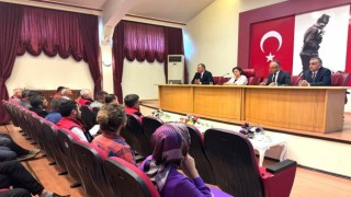 Çiftçiler tarım sigortası konusunda bilgilendirildi