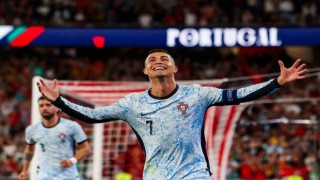 Cristiano Ronaldo, 900. golünü attı, futbol tarihine geçti
