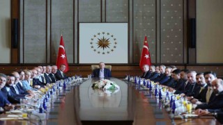 Cumhurbaşkanı Recep Tayyip Erdoğan, Fenerbahçe Kulübü Başkanı Ali Koç ve yönetim kurulu üyelerini Beştepede kabul etti.