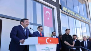 Cumhurbaşkanı Yardımcısı Yılmaz, “Birlik beraber içerisinde geleceğe yürümeye devam edeceğiz”
