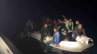Dalaman açıklarında 22 düzensiz göçmen kurtarıldı