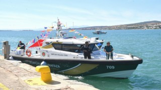 Deniz devriye botu törenle suya indirildi