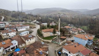 Depremde hasar alan, UNESCOya aday camide restorasyon başlıyor