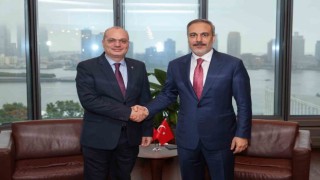 Dışişleri Bakanı Fidan, Arnavut mevkidaşı Hasani ile görüştü