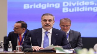 Dışişleri Bakanı Fidan, Lübnan Başbakanı Mikati ile telefonda görüştü