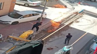 Doğalgaz borusunun patlamasıyla çıkan yangın paniğe neden oldu