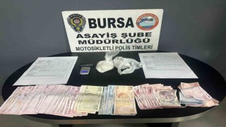Dur ihtarına uymayarak kaçan otomobil mısır tarlasında yakalandı