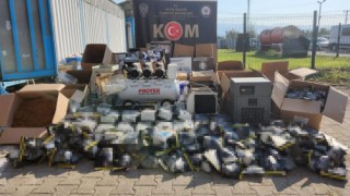 Düzcede 239 bin adet dolu ve boş makaron ele geçirildi