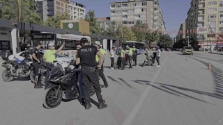 Elazığda motosikletlilere sıkı denetim
