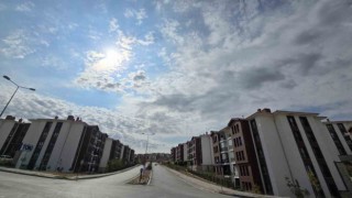 Elazığda sirrokümülüs bulutları görsel şölen sundu