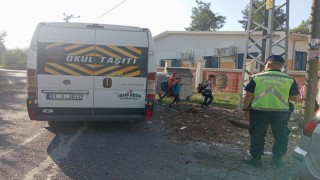 Erzin’de Okul Servis Araçları Denetlendi
